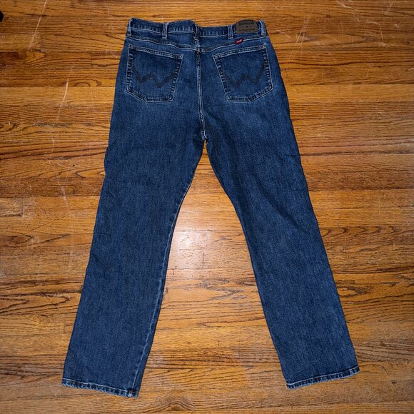 Wrangler Blue Jeans Size 36 | Good Condition - Picture 7 of 7